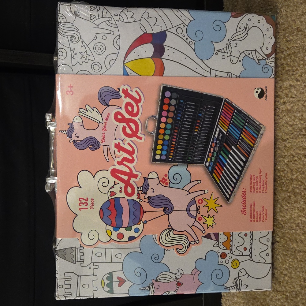 132 piece art set